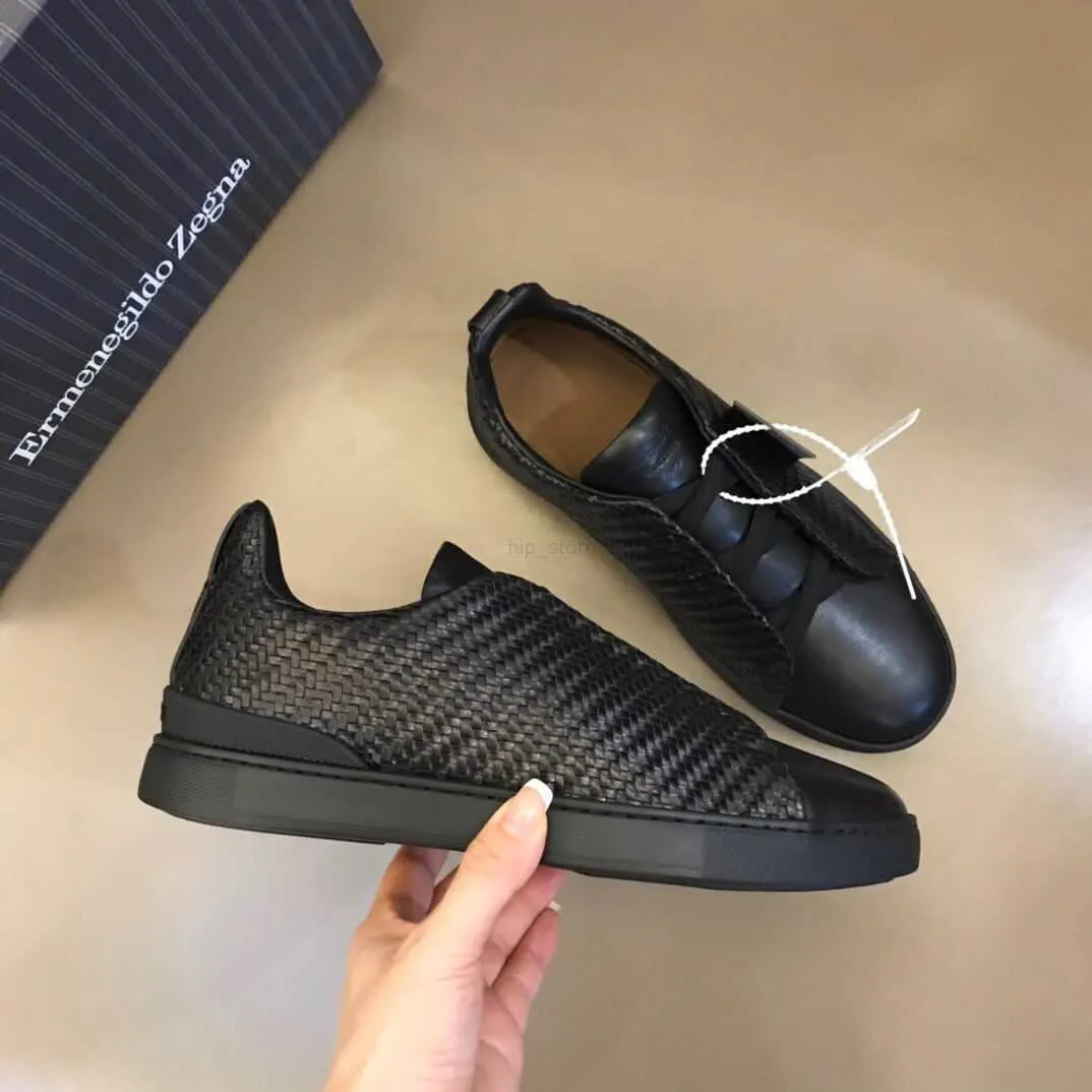 Mens shoes shop with elastic straps