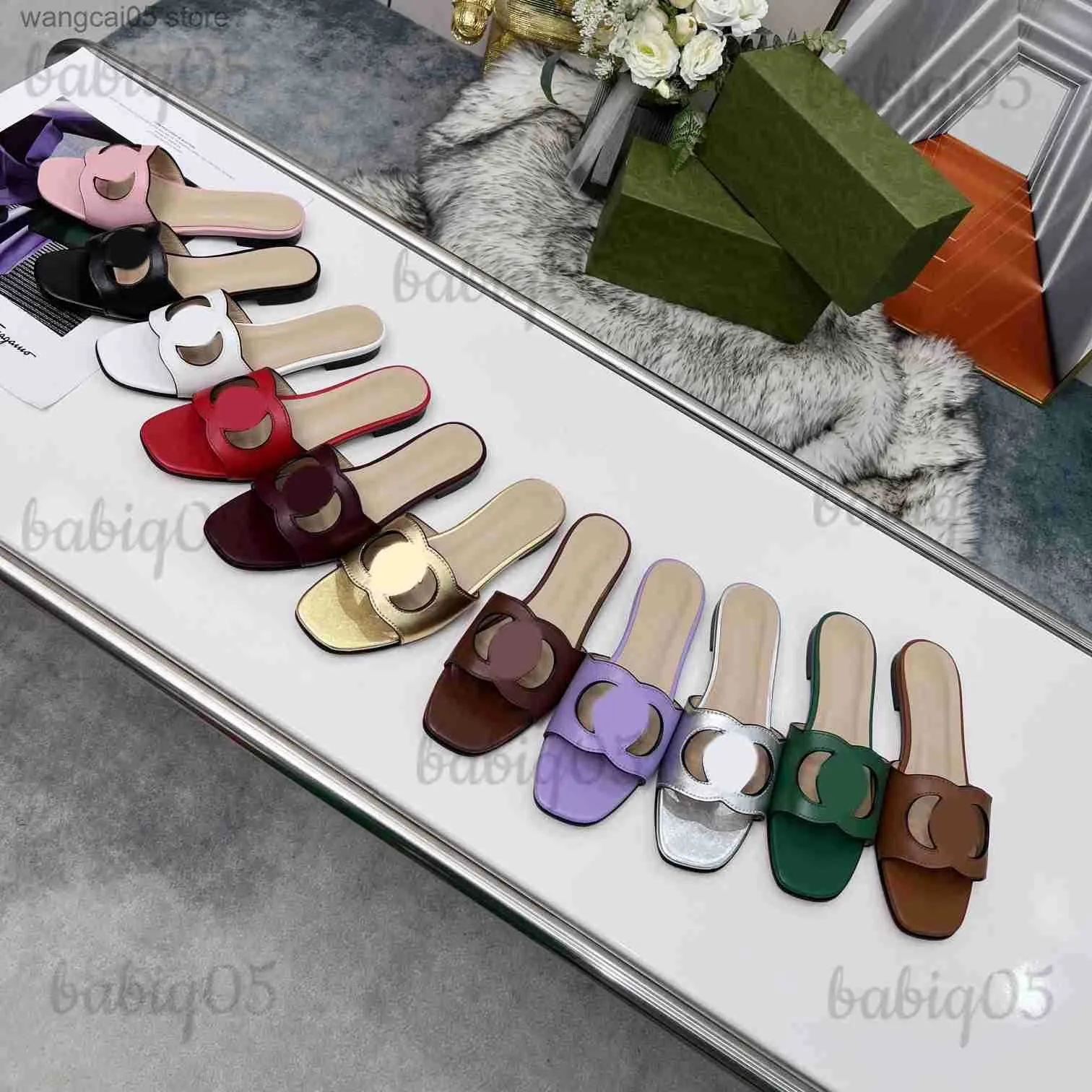 İtalya'da Yapılan Kadınlar Bağlantı Sıkıştırıcılar G Kesik Slayt Sandal Buzağı Deri Seksi Düz Bayanlar Moda Kesim Giyim Ayakkabıları 35-42 Babiq05