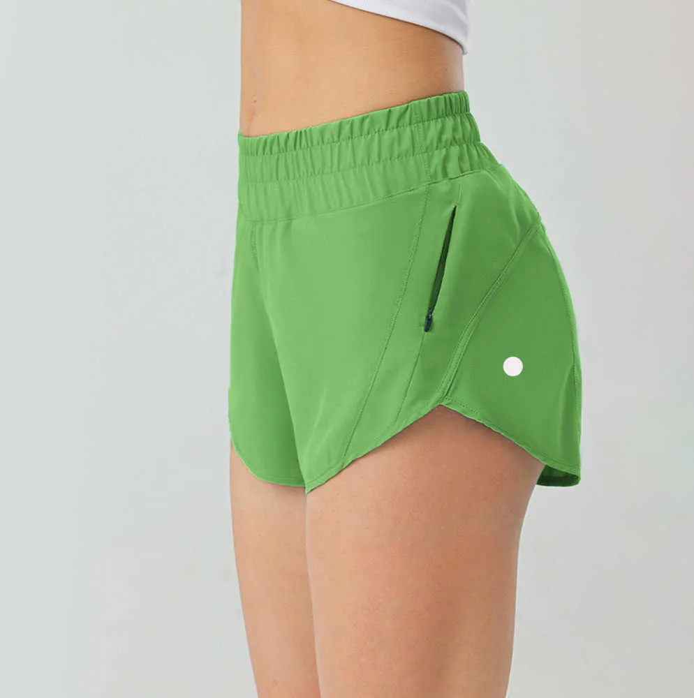 L-8240B Short de yoga taille haute Doublure en tissu Swift respirant Longueur de 2,5 pouces Remise ajustée Mode préférée