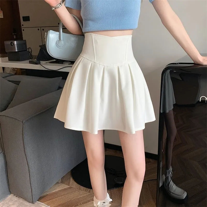 Womens pleated 2025 skirt cream