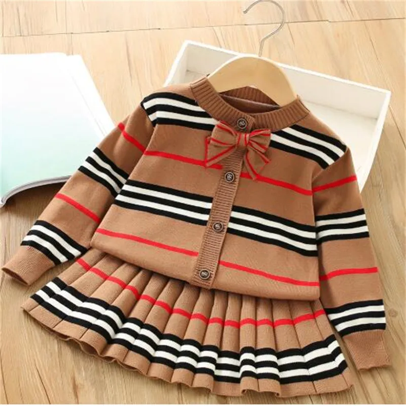 Winter Kinder Mädchen Kleidung Set Mädchen Baby Gestreifte Strickjacke Pullover Mantel jacke Falten Rock Zwei-stück Anzug Bogen Kinder kleidung