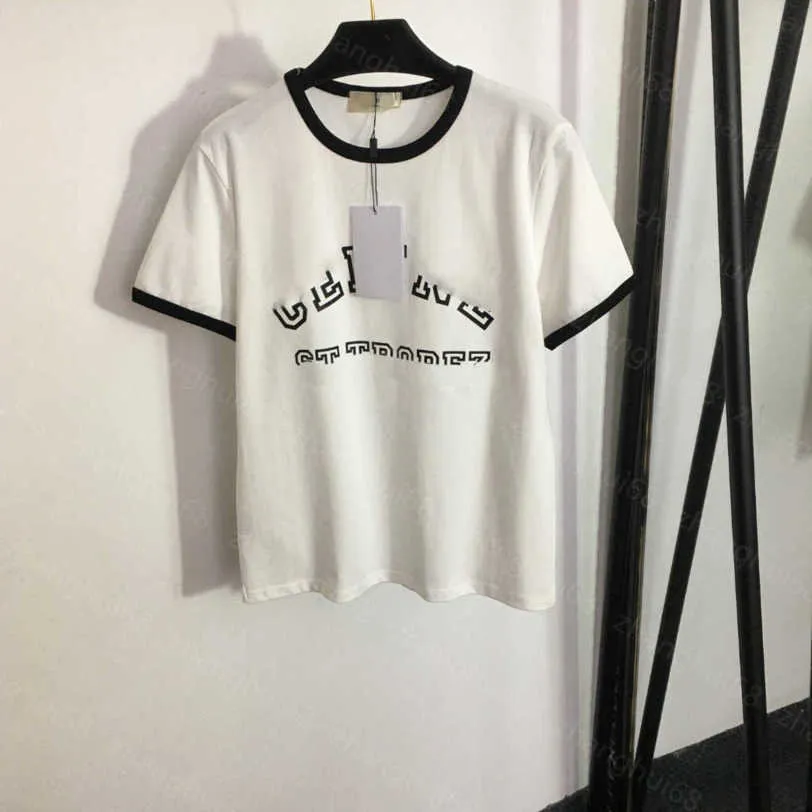 23ss womens designer clothing tee Womens T-Shirt Round neck Pure cotton logo print round neck short-sleeved T-shirt with color matching on the chest womens clothes a1