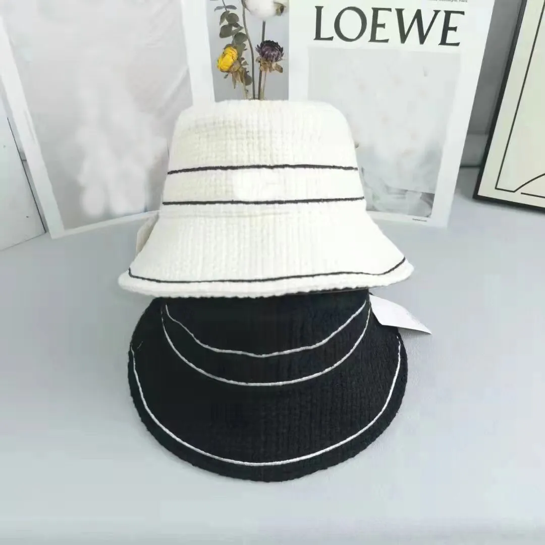 Mode Seau Chapeau Cap Femmes Hommes Casquettes De Baseball Bonnet Casquettes Noir Blanc Pêcheur Seaux Chapeaux Patchwork Haute Qualité Automne Hiver Large Bord Chapeaux Taille 56-58cm