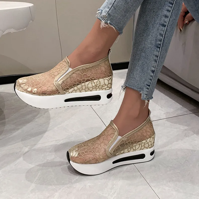 Skor kvinnliga kilskor mesh skor kvinnor guld silver sneakers kvinnor höjd ökar kilarna skor 240311