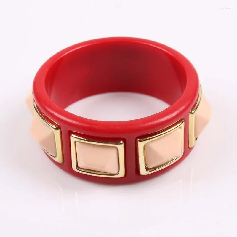 Bangle Colorful Punk Stud Spike Resin Red Sex Bracciali Pyramid Design Beads Multi Layers Gold Color Crystal Alloy Metal Jewelry