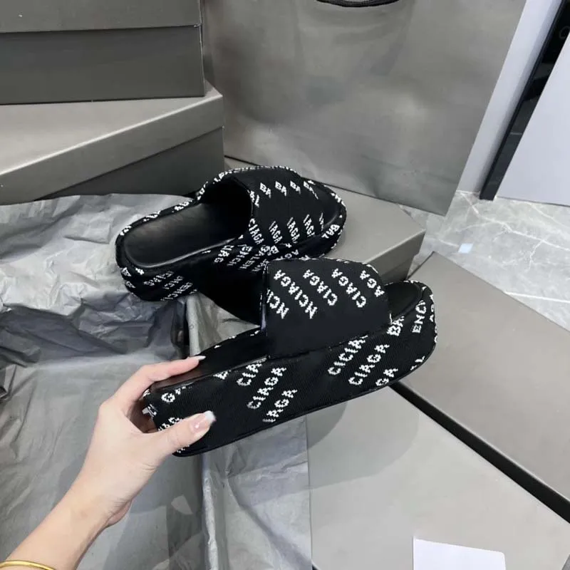 High heeled womens designers increase the height of thick soled sandals Summer luxury leather embroidery letter slippers with box