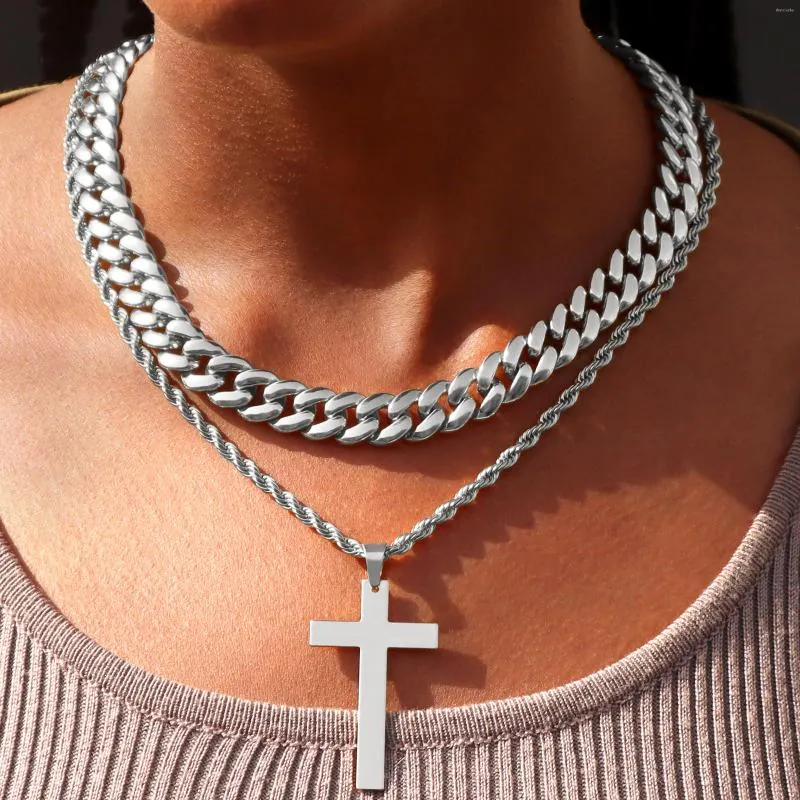 Catene 2 pezzi / set Collana con croce a catena in acciaio inossidabile da donna con collane cubane in metallo minimalista da 13 mm Set di gioielli di moda