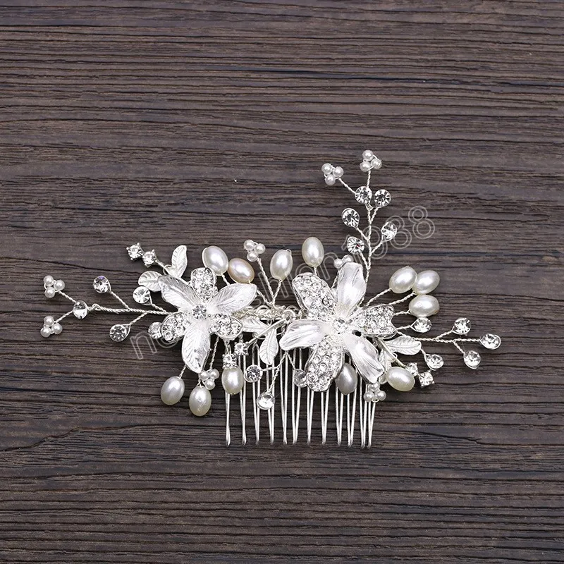 Flower Hair Comb Wedding Hair Clips Floral rhinestone Pearls Hair Accessories Jewelry For Women Hair Ornaments Tiaras Headpiece