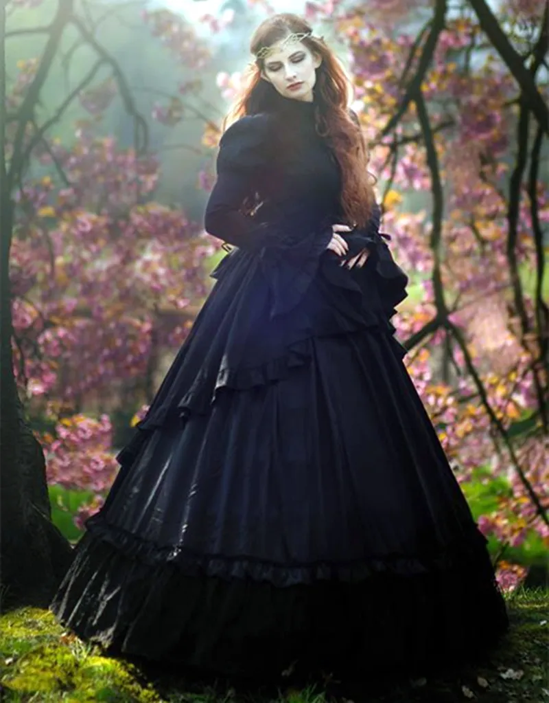 Svarta gotiska bröllopsklänningar med hög hals och långa utsvängda ärmar Golvlängd spets och satin Vintage medeltida brudklänningar specialtillverkade
