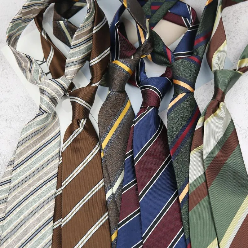Bow Ties Design 8cm Men Fashion Classic Business Nuctes Formedos na przyjęcie weselne Gravatas Corbatas para hombre