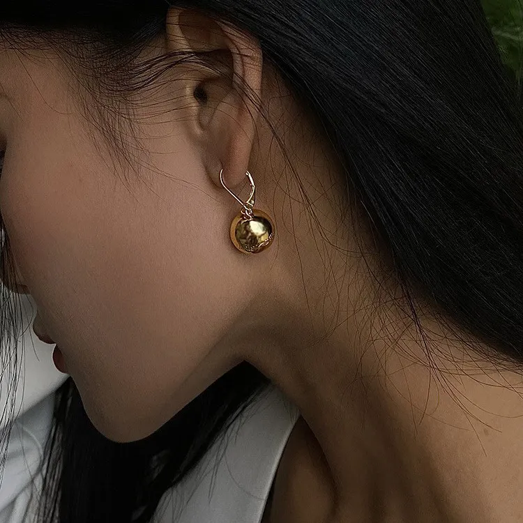 Fashion Designer CELI Dangle Chandelier Earrings Female Temperament Luxury Niche Gold Plated Copper Earrings Girl