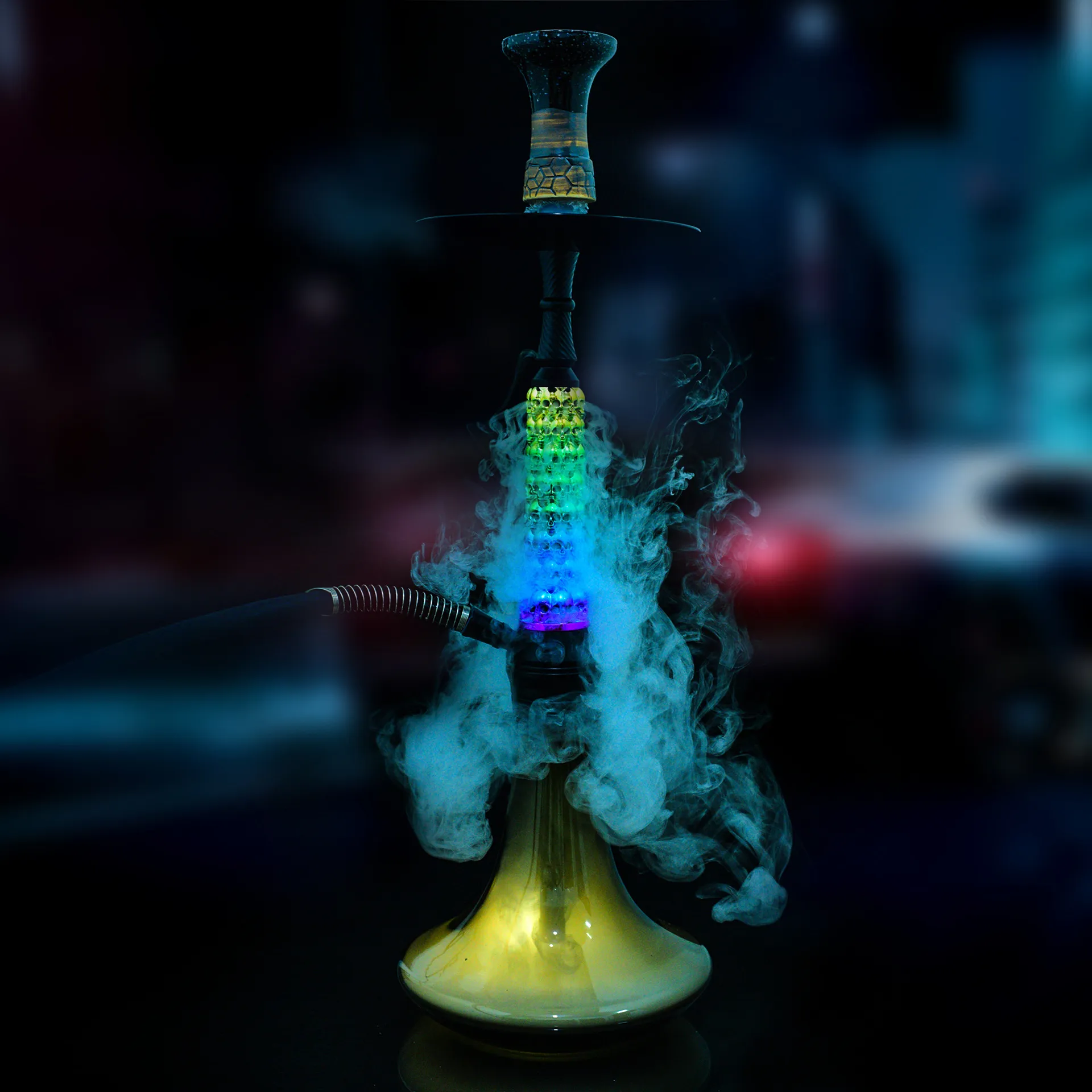 Conjunto de cachimbo de água de 23,6 polegadas Vidro metal Luz O crânio gradiente exclusivo Vidro Shisha Beaker Fumando Novo no mercado shisha Filtro de Cigarro Arabian Oil Rigs Designer