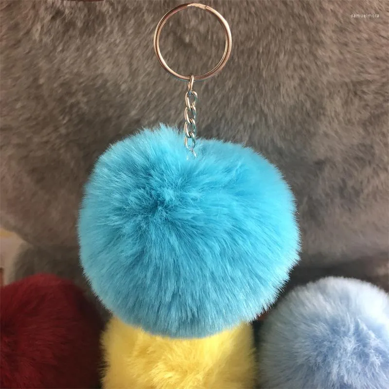 Sleutelhangers 5 STUKS Fluffy Soft Ball Pompom Hanger Sleutelhanger Kleur Pom Poms Sleutelhanger