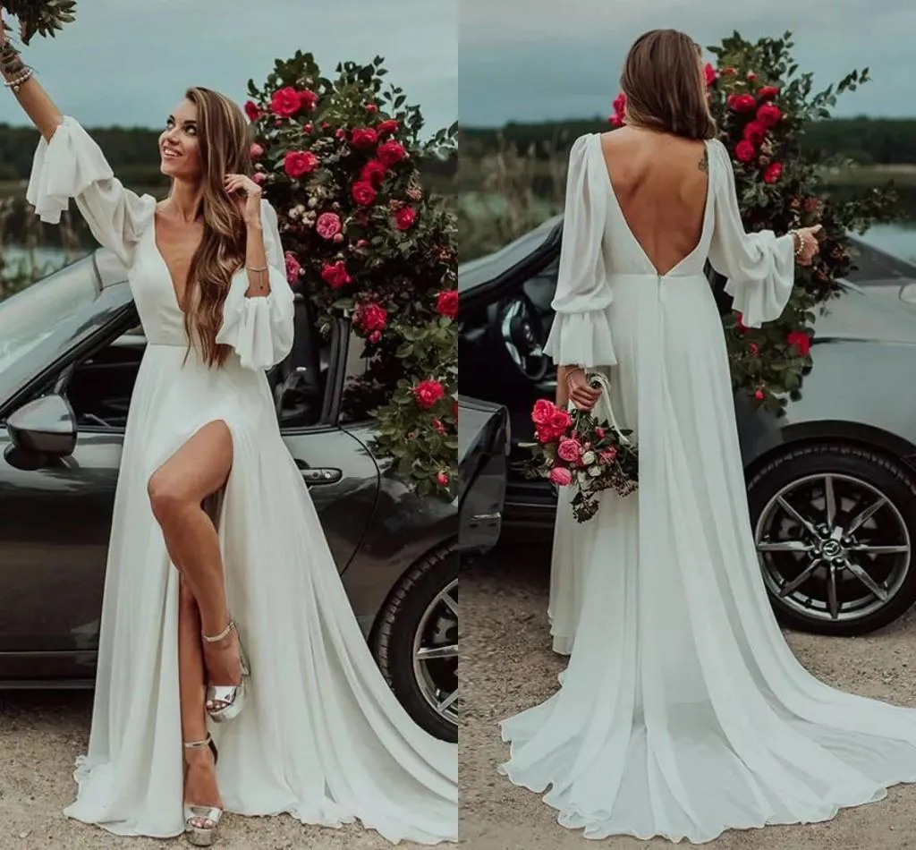 2023 Abiti da sposa sexy Bohemain Beach taglie forti Scollo a V maniche lunghe Spacco laterale alto Abito da sposa in chiffon da spiaggia Abito da sposa