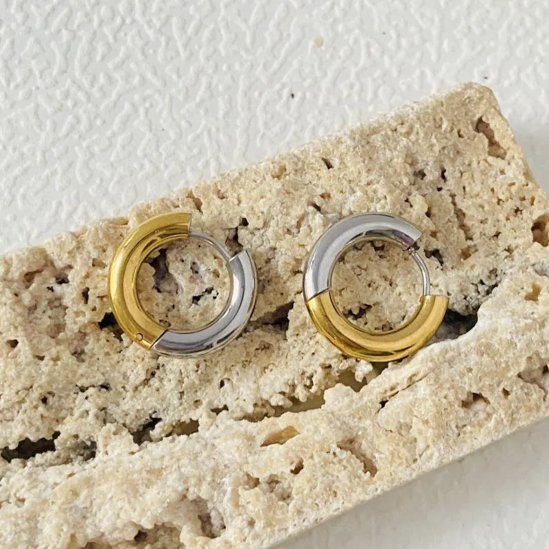 Kolczyki Hoop Moda Proste koło Francuski Stop Spersonalizowane Niszowe Ucho Dwukolorowe szwy Starszy projekt Poczucie biżuterii