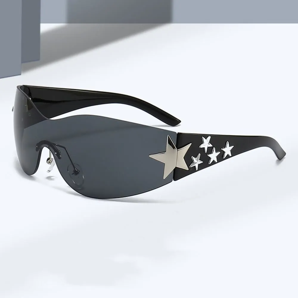 Trendiga Coola Svarta Solglasögon för Kvinnor Män 2023 Sommar UV400 Goggles Mode Punk Y2K Stars Inredningsglasögon Utomhus Reseglasögon