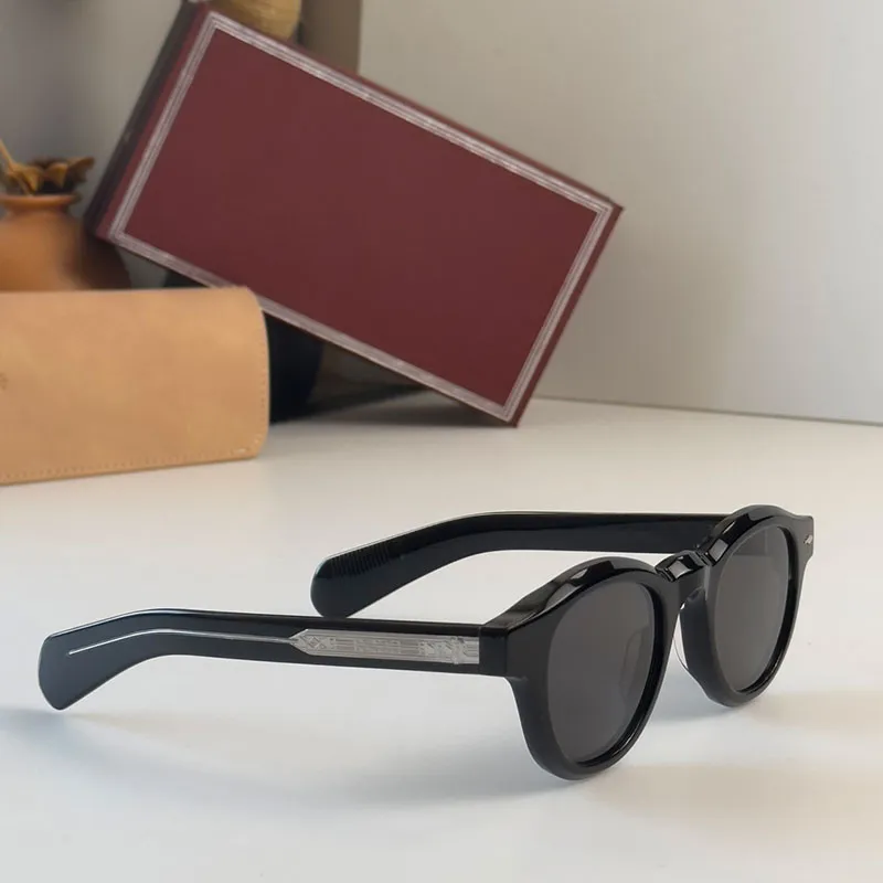 Die stilvollen BALZAC-Sonnenbrillen für Männer und Frauen sind klassische, handgefertigte Luxus-Sonnenbrillen mit hoher Dicke
