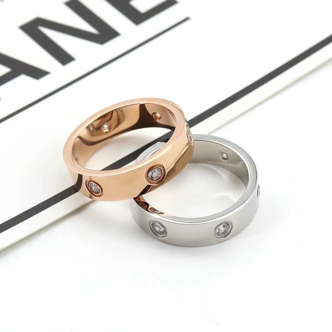 Designer Fashion Light luxury high-grade titanium steel non fading ring female Carter minority design couple ins fashion cold wind food