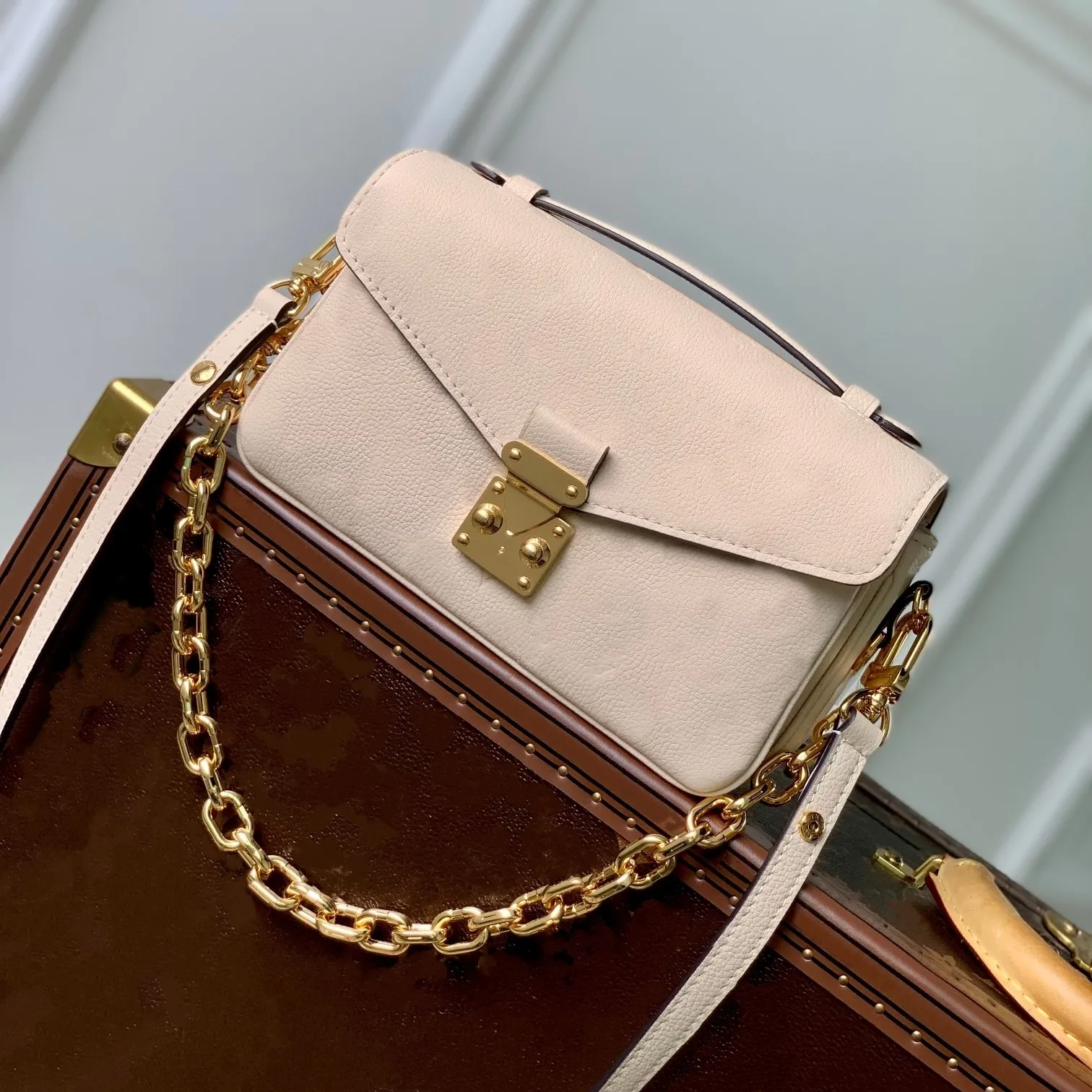 Lyxiga designers väskor monogram präglade kohud läder spegel kvalitet crossbody väska s-lock stängning handväska komposit messenger väskor