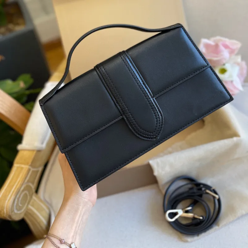 Omuz Tasarımcı Çanta Çanta En Kaliteli Moda Luxurys Kadın Tavaları Debriyaj Çanta Crossbody Ladies Cüzdan Cüzdan Deri Tote Küçük Kare Çanta Çanta