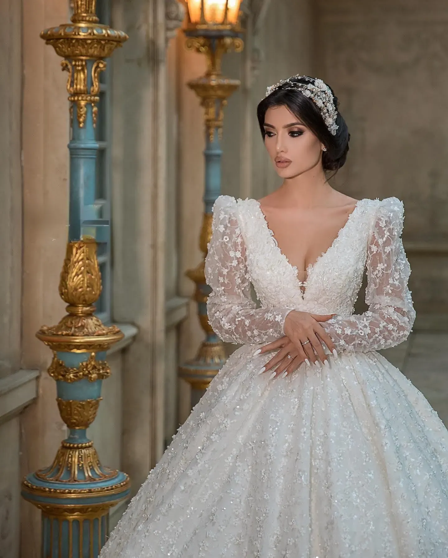 Luxury 2022 A Line Wedding Dresses Bridal Gowns Floral Long Sleeve V Neck Boho Country vestidos de novia