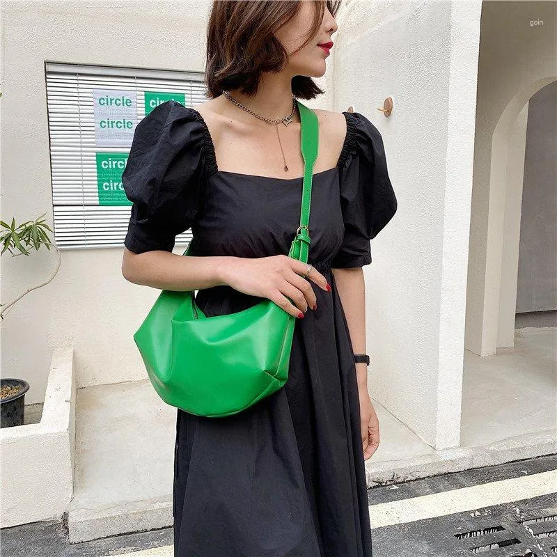 バッグ vintage green leather design shoulderbag il_1080xN.5078737261_4jm0.jpg