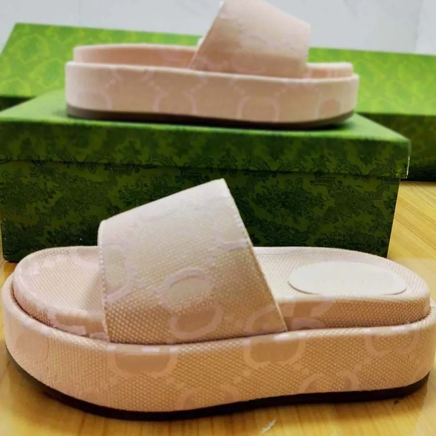 GUCCI Angelina logo jacquard coated canvas platform