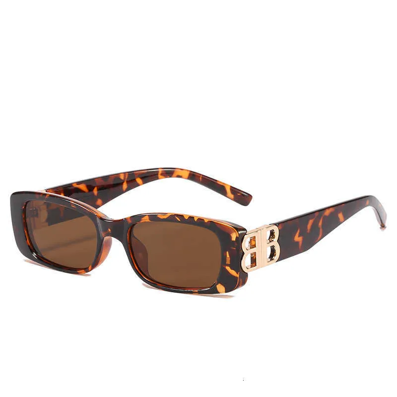 Moda top BB gafas de sol letra b Nueva B Gafas de sol con montura pequeña Fashion Street Shoot Square Sunscreen Gafas de sol con caja original