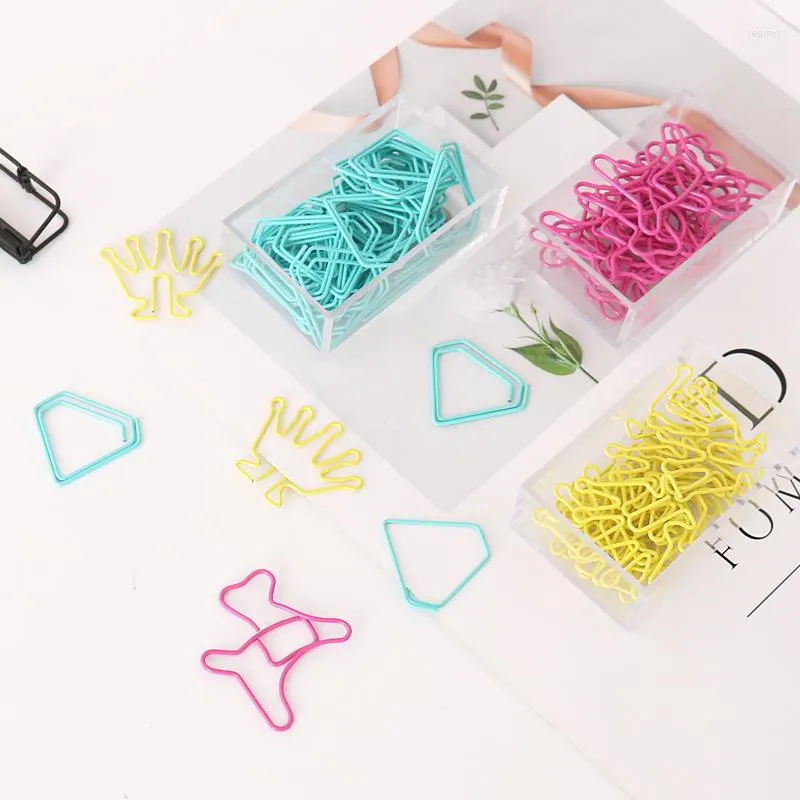 10 st/lot Dog Diamond Crown Paper Clips Kreativt intressant bokmärke Clip Memo Formed H0306