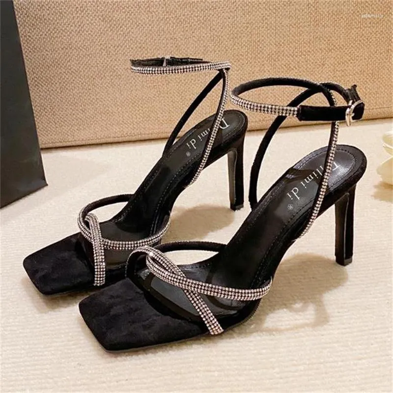 Dress Shoes Crossover Crystal Chain For Ladies Buckle Female Sandals Zapatos Mujer Ankle Strap Tacones Diamond Femme Sandalias