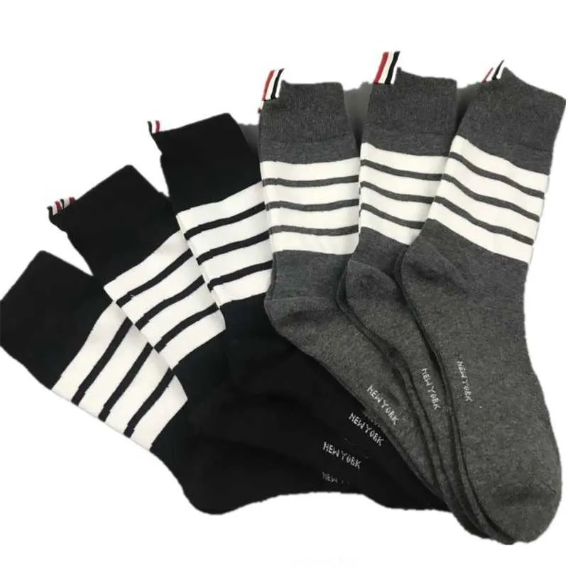 Мужские носки 2022, модные роскошные новые носки TB для мужчин и женщин, хлопковые полосатые повседневные носки для экипажа, носки среднего размера в стиле хип-хоп, средние трубки, 6 пар