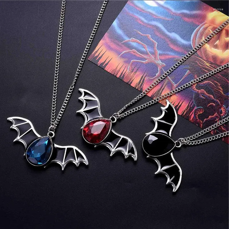 Collane con ciondolo Collana gotica di Halloween Bat Spider Choker Clavicola Catena per donna Uomo Coppia Hip Hop Party Festival Gioielli Regali