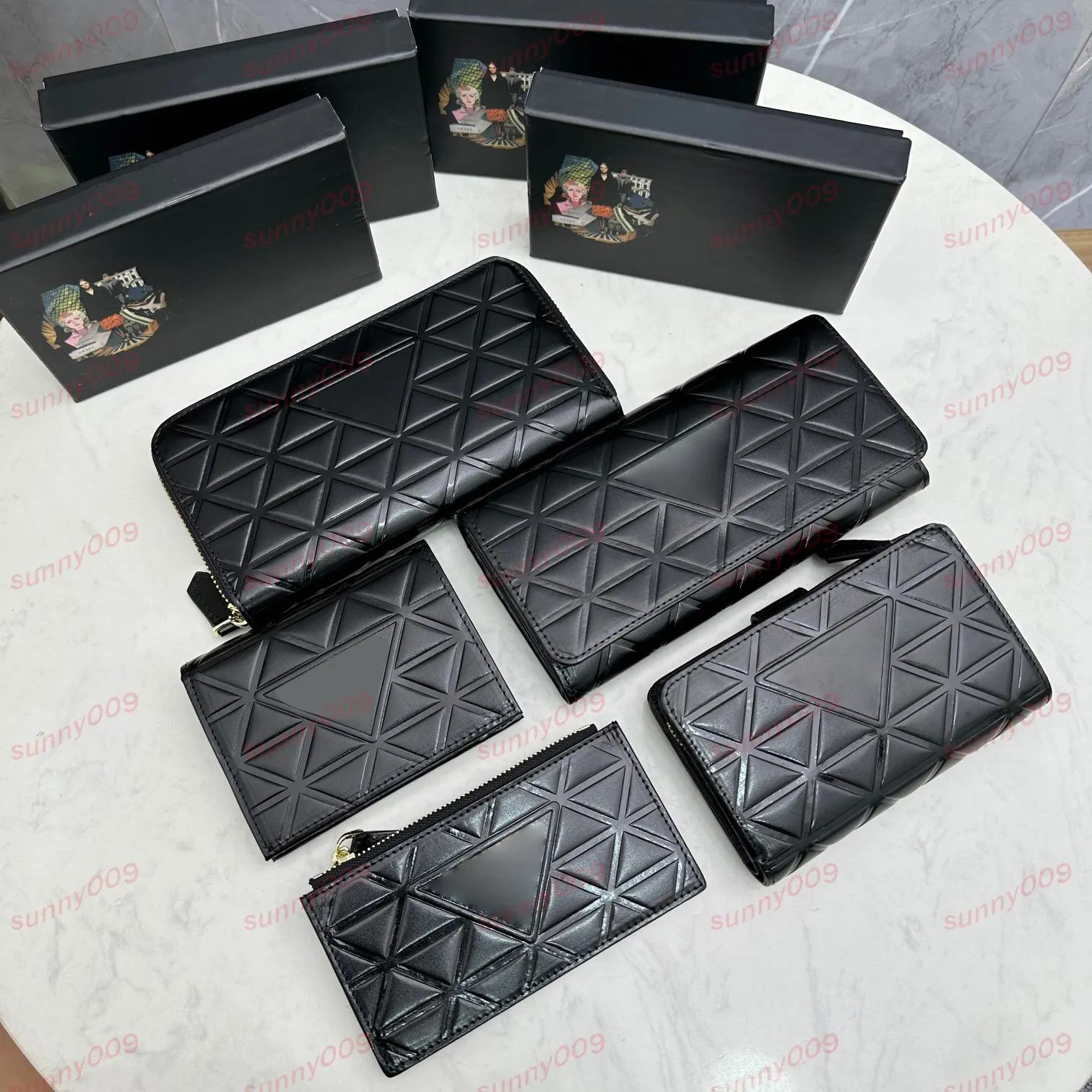 長くて短い財布のさまざまなスタイルの贅沢な三角形のパターン携帯電話バッグ本物の革の財布デザイナーマネーバッグ