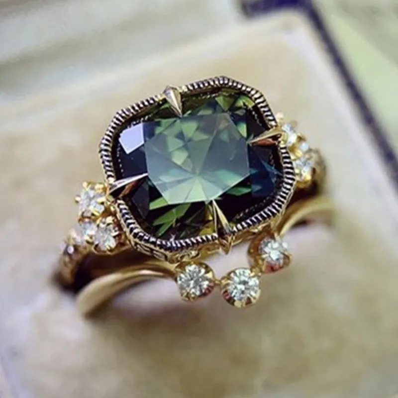Huitan Vintage vert cubique zircone ensemble anneaux pour femmes couleur or bande tempérament dame doigt accessoires pour bijoux de fête