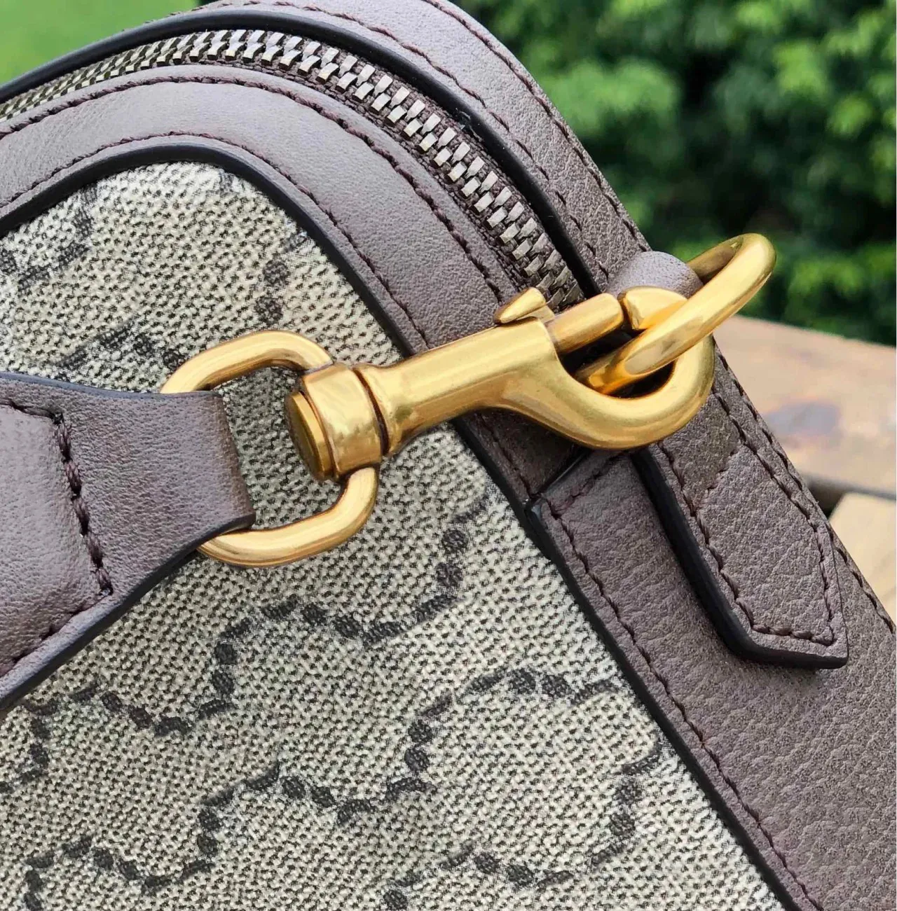 DHgate Designer Canvas Messenger Bag Timeless Fashion Superior Quality Bags Luggage Accessories