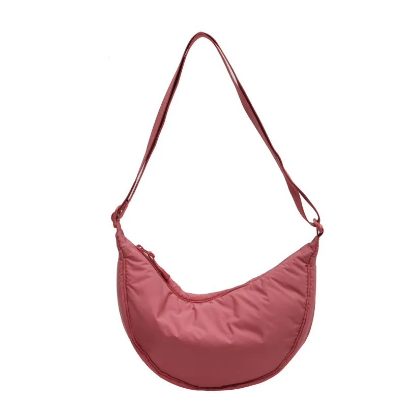 旅行バッグ日本のdumplingバッグクロスボディバッグ女性の新しい韓国の軽量バッグ汎用メッシュ赤い片方の肩と綿袋