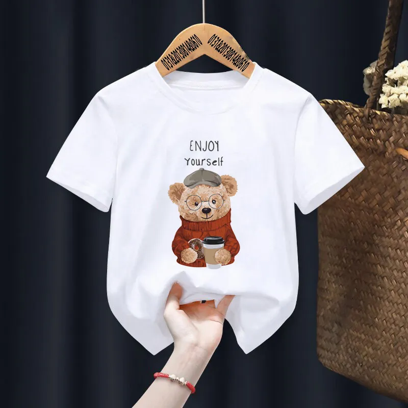 Amazon.com: Toy Story - Unisex Woody Chillin T-shirt Youth
