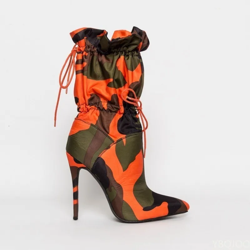 Chaussures habillées printemps talons hauts bout pointu mi-mollet bottes pour femmes mode camouflage imprimé stiletto à lacets femmes Botas Mujer 230710