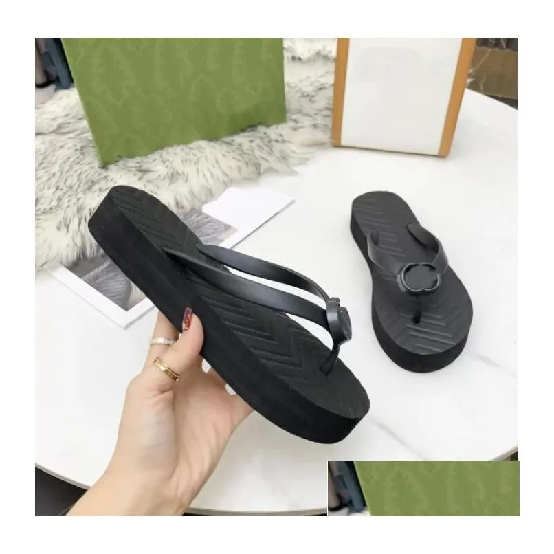 Sandálias 2022 Femininas Chinelos de Praia Moda em Forma de V Tamanho 35-42 Drop Delivery Sapatos Acessórios Dhsz2