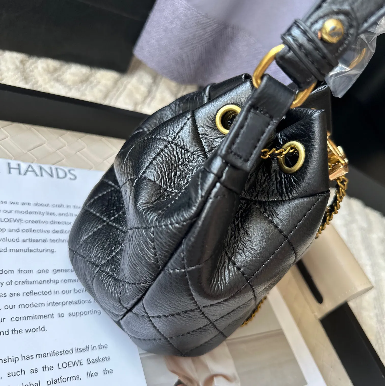 ハンドバッグ LEATHER BUCKET BAG WITH STRAP DHgate.com:Designer Leather Bucket Bag, Vintage Chain