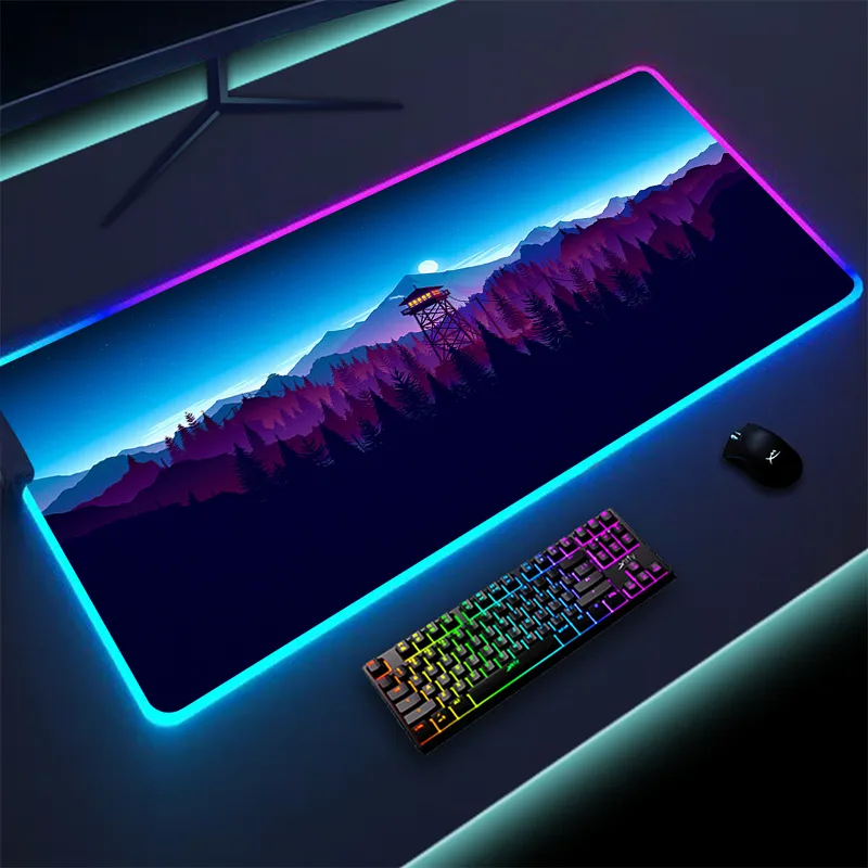 Coloré lumineux LED éclairage tapis de souris Firewatch forêt antidérapant RGB tapis de souris jeu pour PC Gamer 900x400mm grand tapis de bureau XL