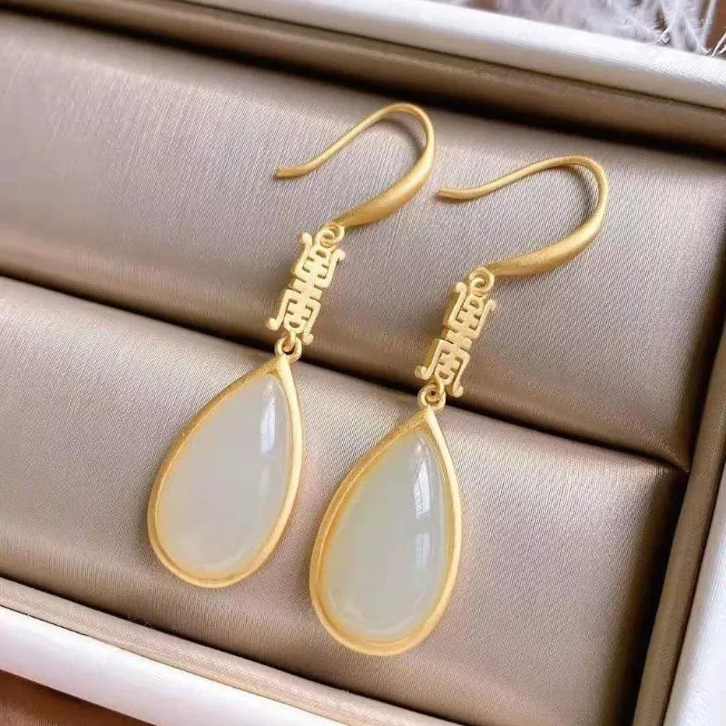 Orecchini pendenti Natural Hetian White Jade Drop Stile cinese Retro Unique Gold Craft Minority Design Charm Gioielli di marca da donna