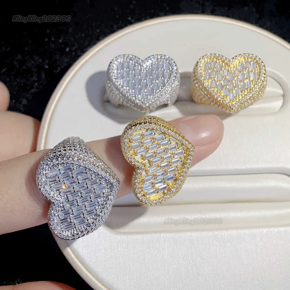 VVS Moissanite Big Heart 모양의 반지 전체 포장 흰색 바게트 CZ 아이스 아웃 블링 스퀘어 입방 지르콘 패션 애호가 여성 남성용