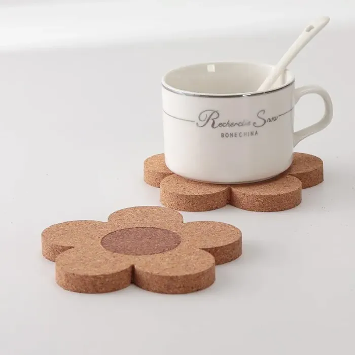 Cork Mats Pads Coasters Drinks Reusable Natural Cork 4 inch Flower Shape Wood Coaster For Desk Glass Table GC1006
