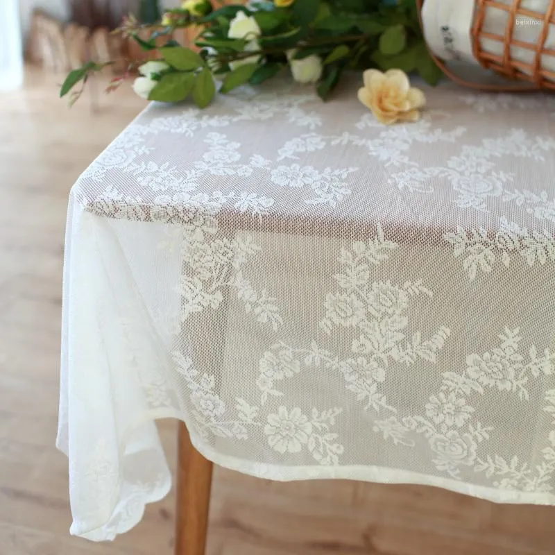 Table Cloth Beauty Hollow Embroidery Tablecloths Mat Cover Europe White Dinner Wedding Romantic Dec FG1291