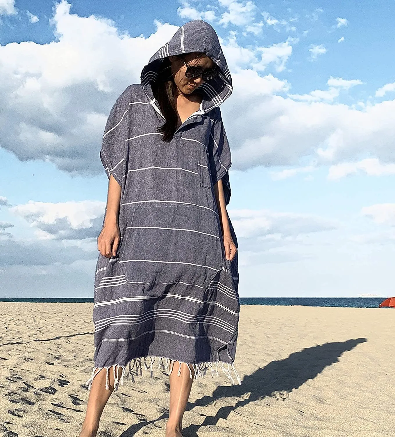 Beach Accessories YEUZLICOTTON Wearable Turkish Beach Towel Sandproof 100% Cotton Large Surf Poncho Robe Hooded Wetsuit Changing Towel Quick Dry 230707