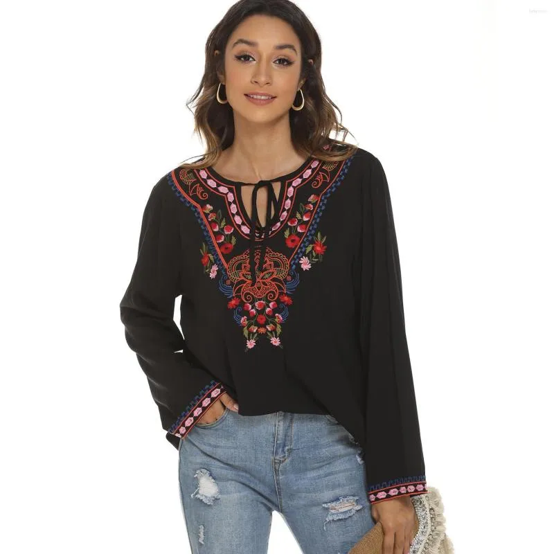 Chemisiers pour femmes KHALEE YOSE Floral Boho Broderie Chemisier Chemises Mexicain Noir Vintage Col En V À Lacets Femmes 2xl 3XL Haut Ethnique