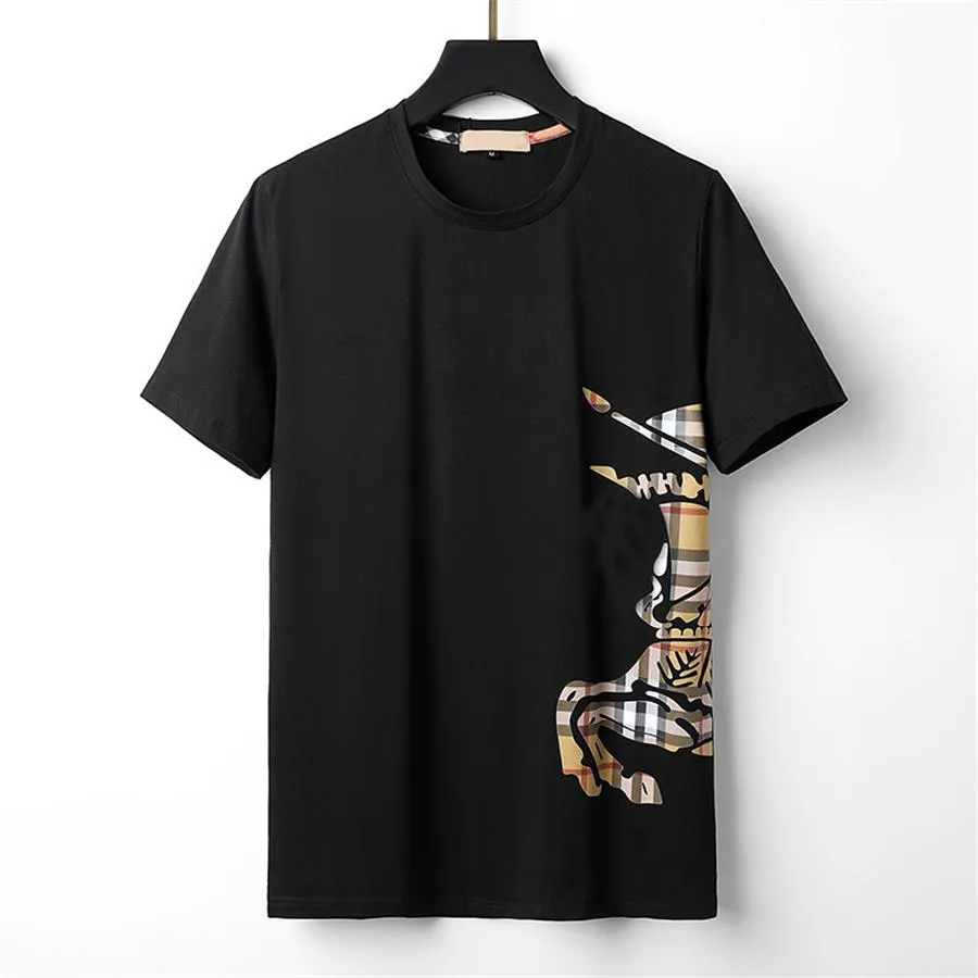 2024 Short Sleeved 남자의 여름 라운드 목이 인쇄 된 티셔츠 남자 패션 격자 무늬 고급 티셔츠 남자 바닥 층 통기성과 땀 흡수