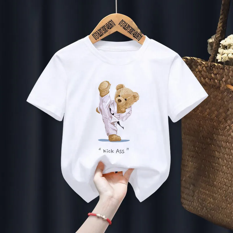 Koszulki Kung Fu nadruk niedźwiedzia dziecięca koszulka letnia koszulka dziecięca z krótkim rękawem Cartoon koszulka Harajuku dziewczyna chłopiec T Shirt topy Tees 230707