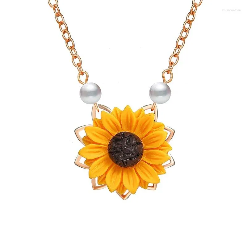 Collane con ciondolo Collana con clavicola di girasole per donna Catena color oro Piccola margherita Collare di perle Regalo di gioielli in zircone